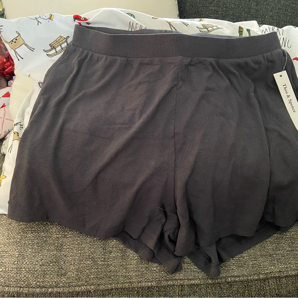 Theo & Spence Gray Ribbed Shorts